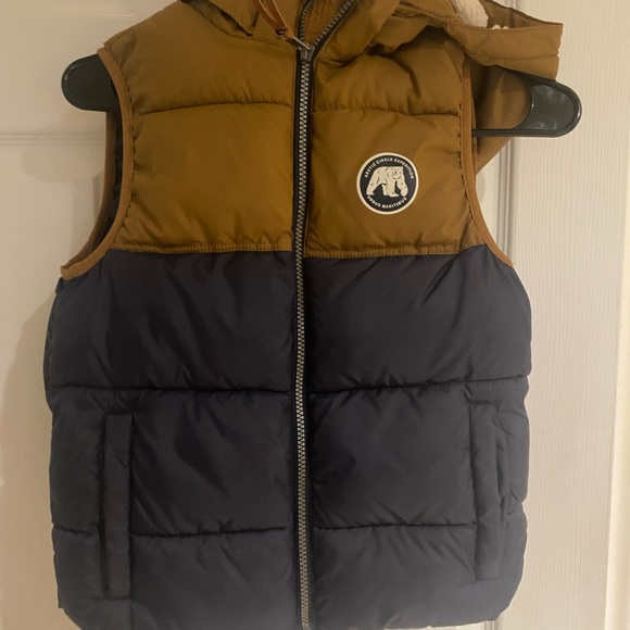 H&M Vest - Picture 2 of 4